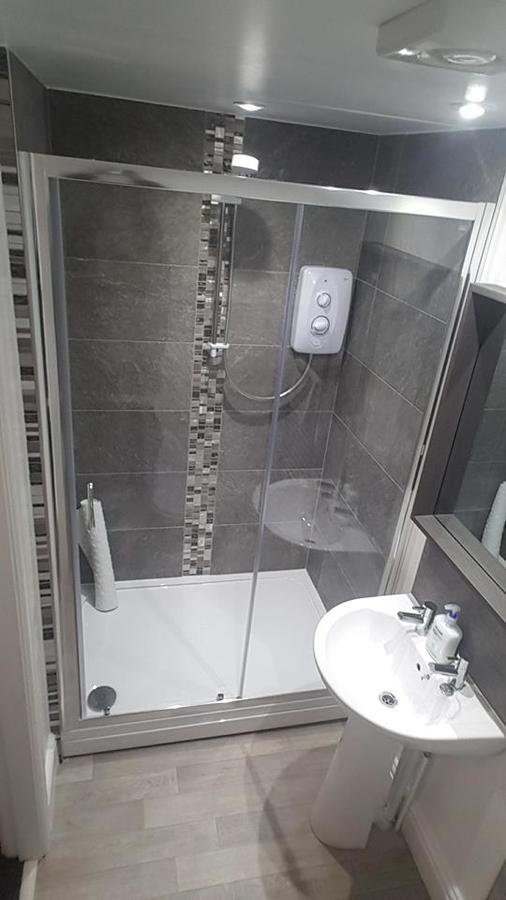 Glan-Neigr Bar Hotel Rhosneigr Bagian luar foto